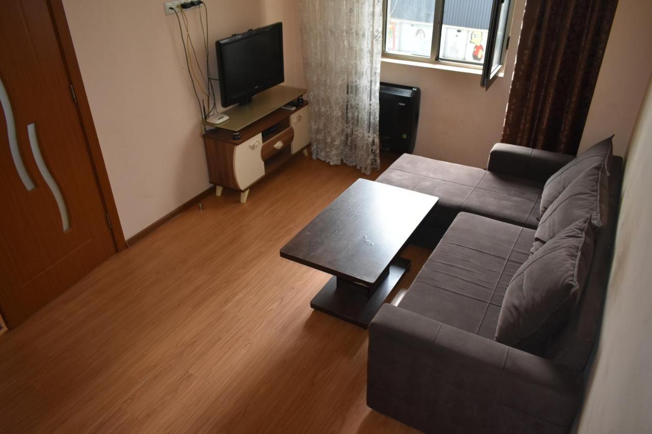 Ucha'S Apartment 바투미 외부 사진