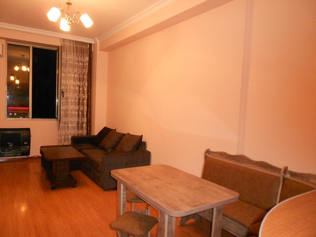 Ucha'S Apartment 바투미 외부 사진